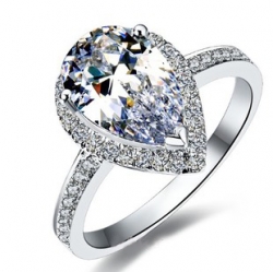 Solpresa Crystal Heart-shaped Diamond Eternity Ring
